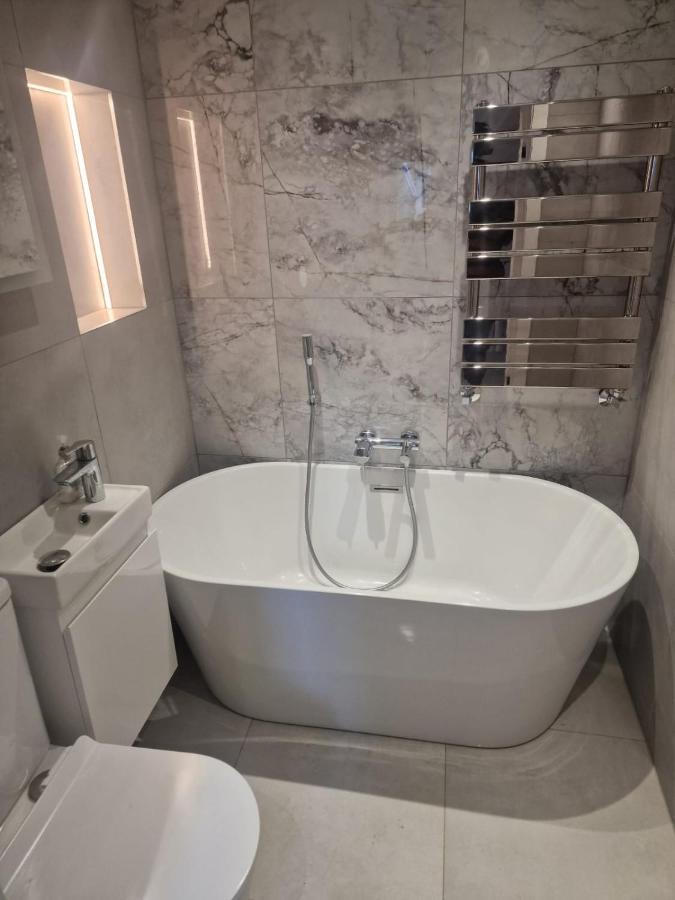Collier'S Wood En-Suite Apartments Londres Exterior foto