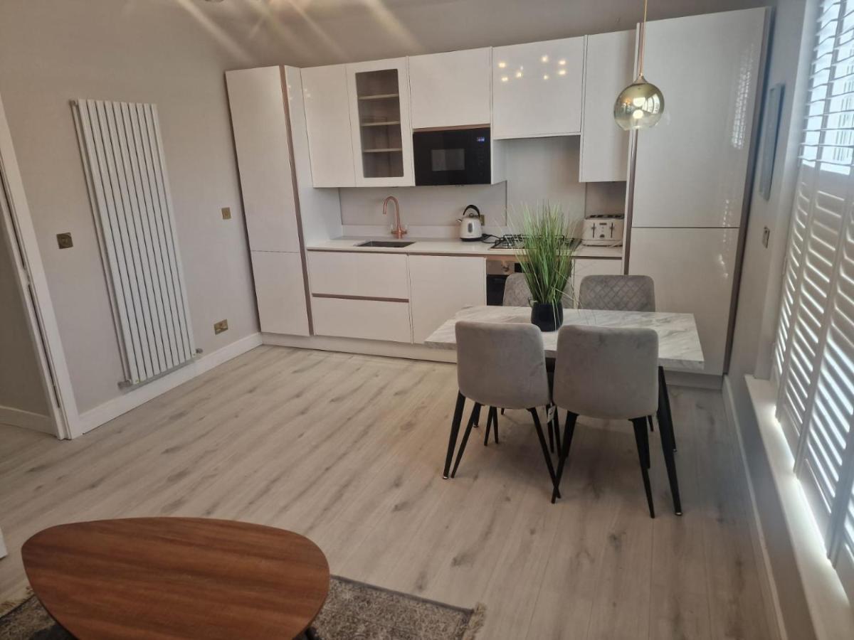 Collier'S Wood En-Suite Apartments Londres Exterior foto